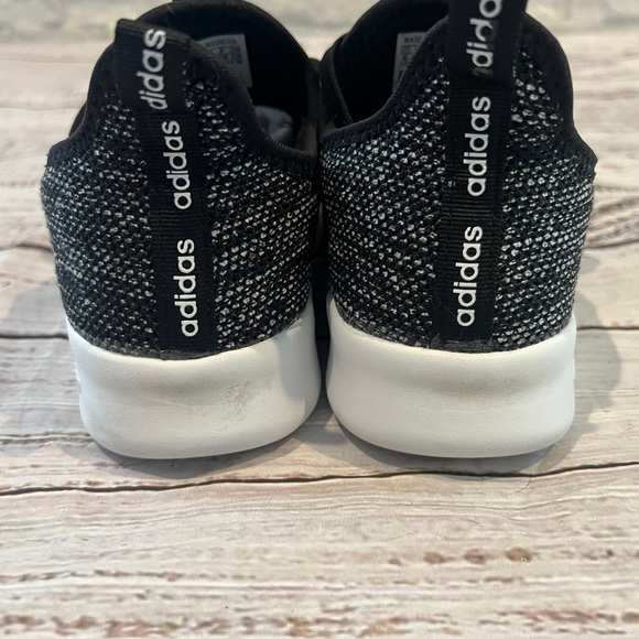 Women’s Memory Foam Adidas Size 6 - Picture 3 of 7